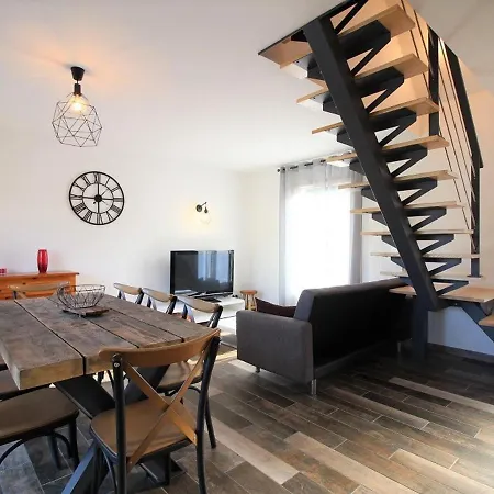 Maison Recente 70m² | 8 Pers | 3 | Terrasse | Parking | - Fr-1-608-203 * La Bourboule